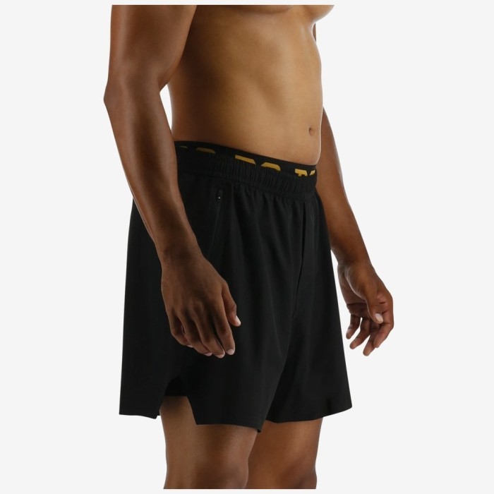 Шорты TYR Men's Hydrospher™ Unlined 6&quot; Momentum Big Logo Shorts - Solid 001 Черный