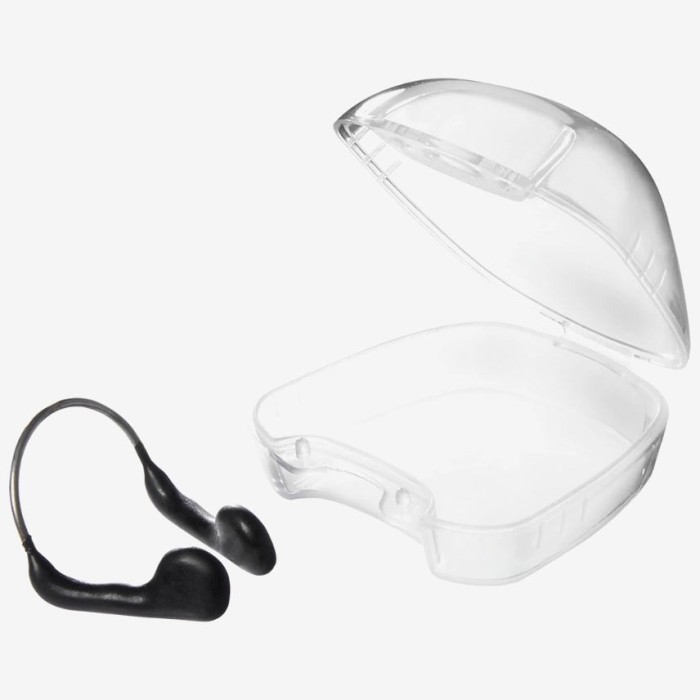 Зажим для носа TYR Latex Swim Clip