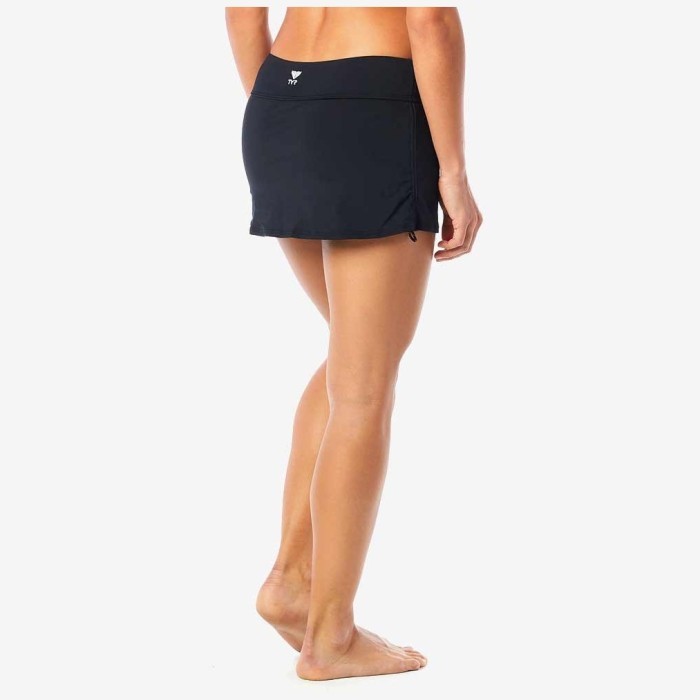 Юбка-шорты TYR Solid Della Skort