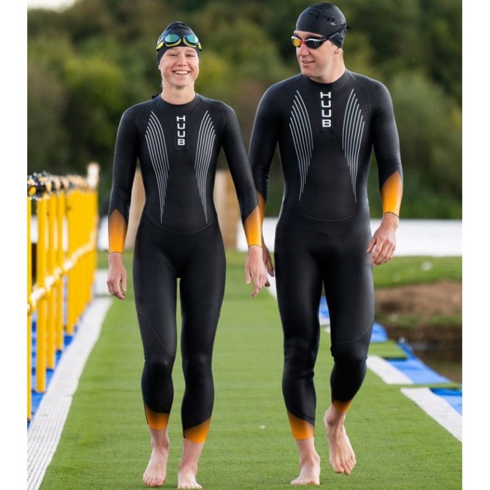 Гидрокостюм для триатлона и открытой воды женский HUUB Alta Thermal, 2/4 мм черный/золотой