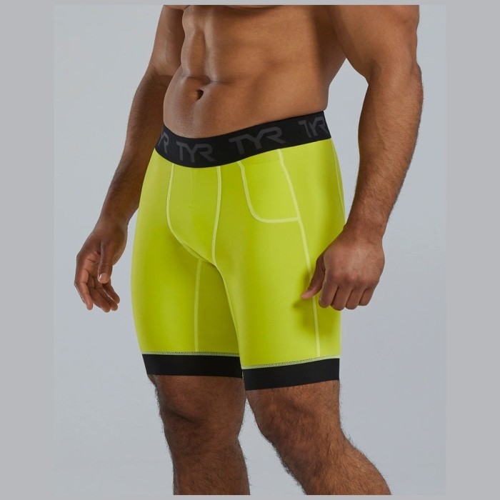 Шорты компрессионные TYR Men's Compression Short Solid 327 Лайм
