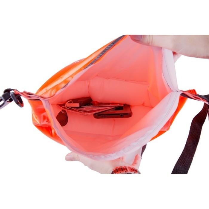 Надувной буй Aqua Lung Towable Dry Bag (15 л) красный